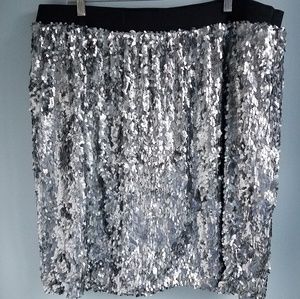 Cato Mini Skirt with large Sequins Silver